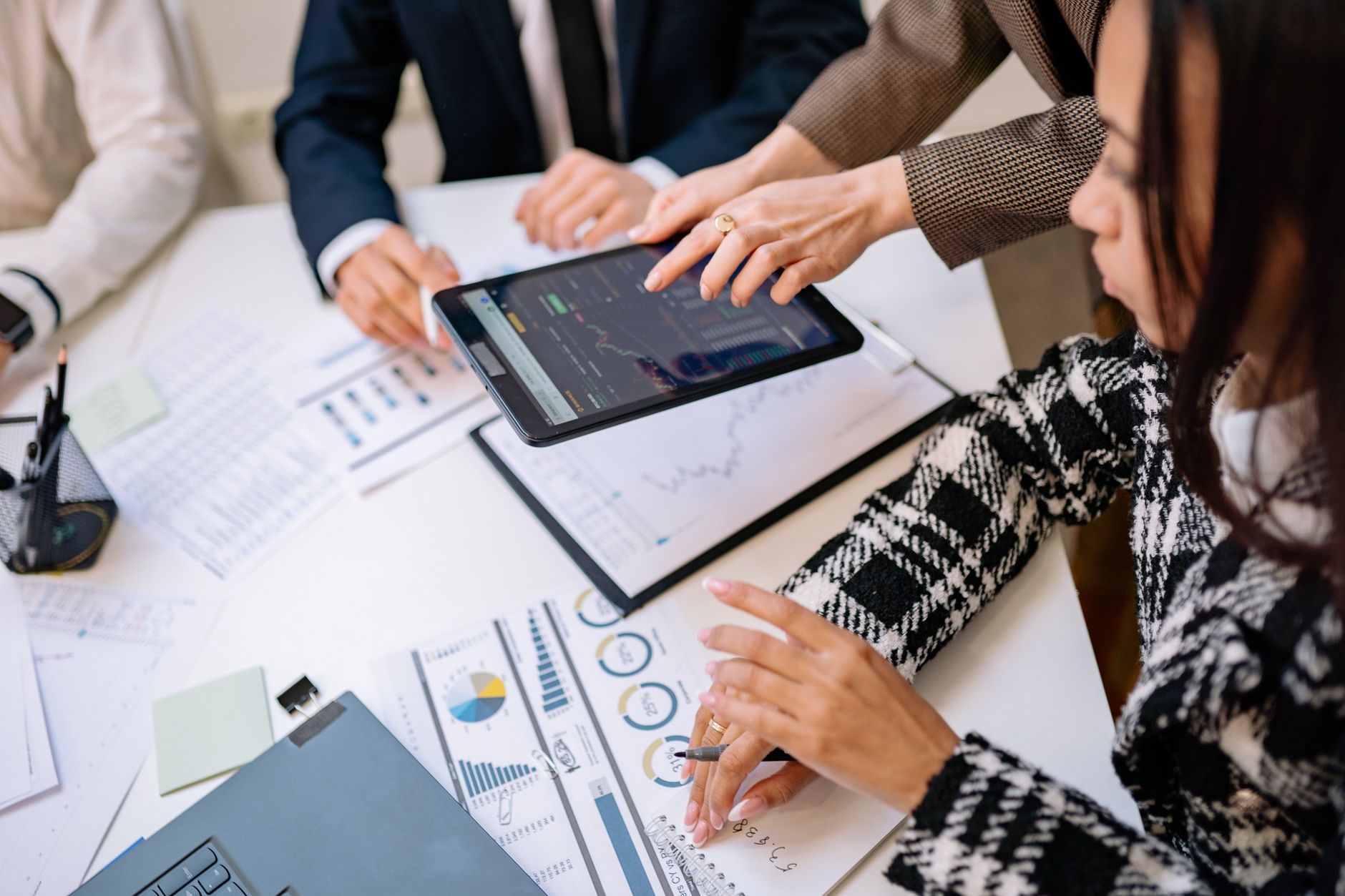 Revenue intelligence henter de 79 prosentene CRM mister